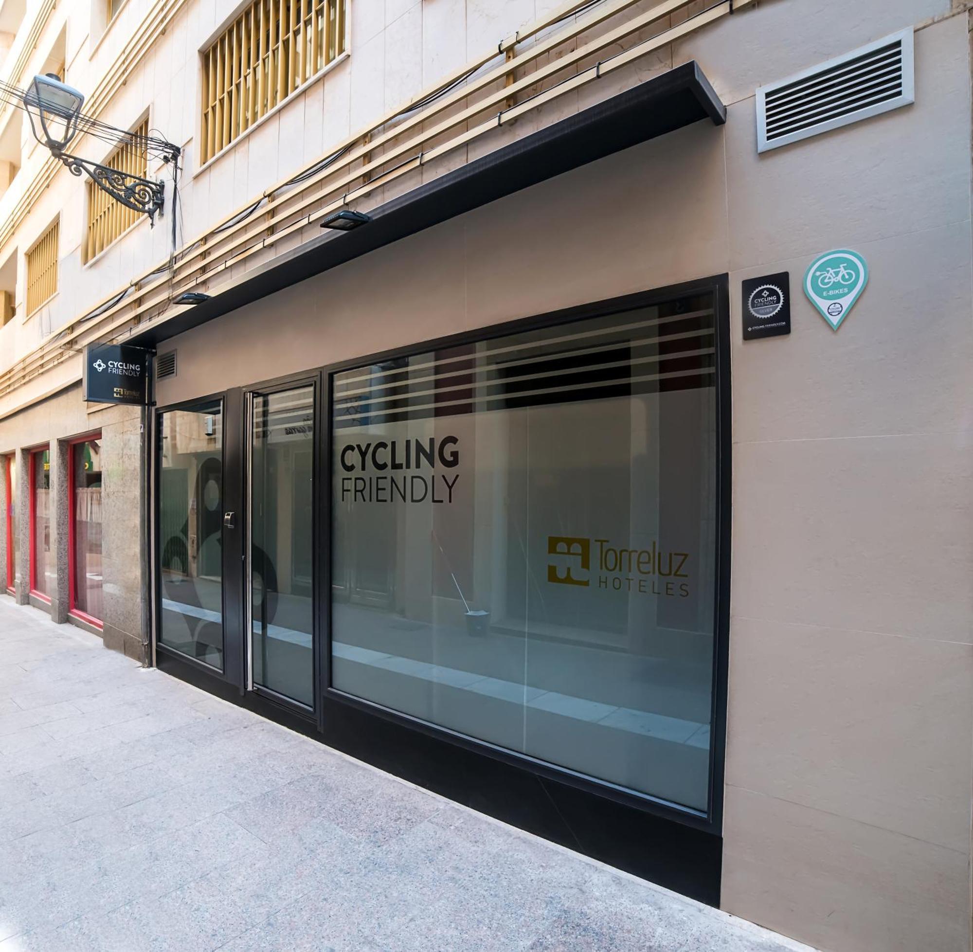 Torreluz Suites Almería Extérieur photo